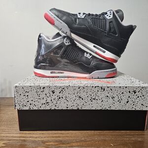 Jordan 4 Bred Reimagined size 7Y Gradeschool